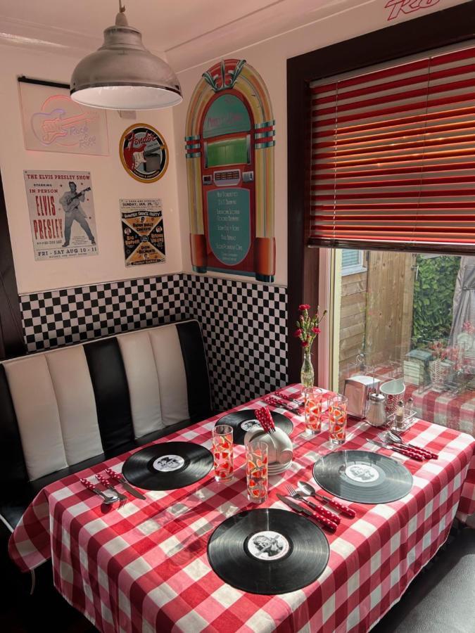 Guest house Gleninver 4*